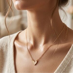 ✨ Dainty Gold & Cream Enamel Heart Minimalist Necklace NWOT